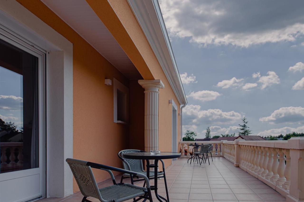 Villa Des Chenes-Adult Only Сен-Дулшар Экстерьер фото